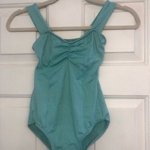 mint green pinch front leo